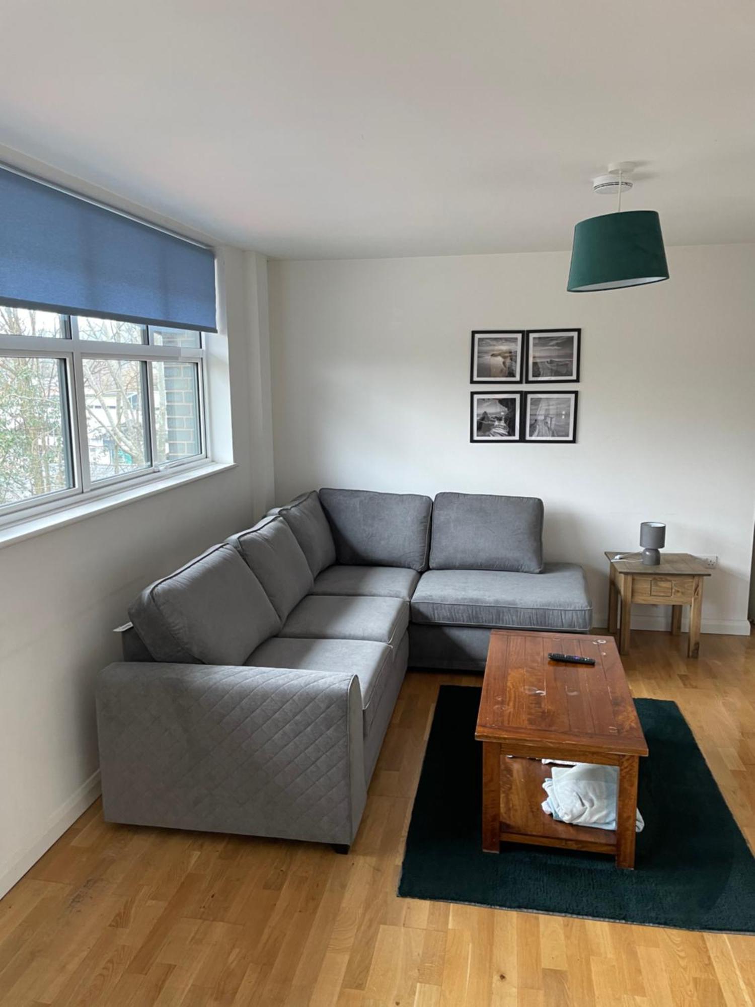 2 Bed City Centre Flat Bath Extérieur photo